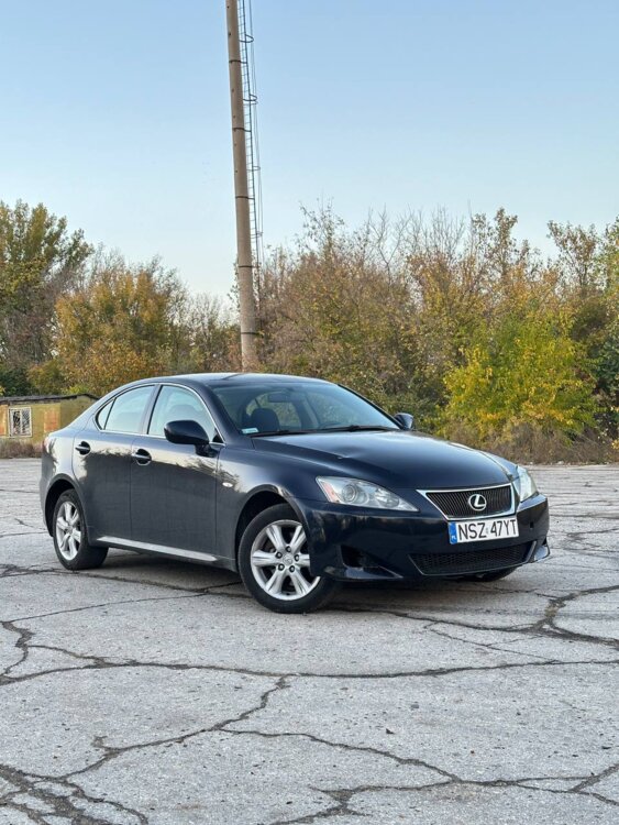 Lexus IS220 d