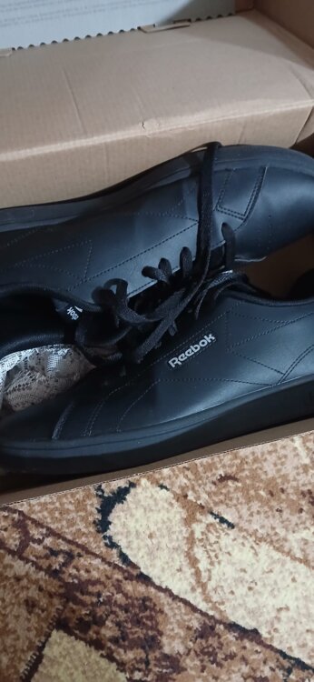 Оригинальный Reebok, натуральная кожа, р-р 42,5.