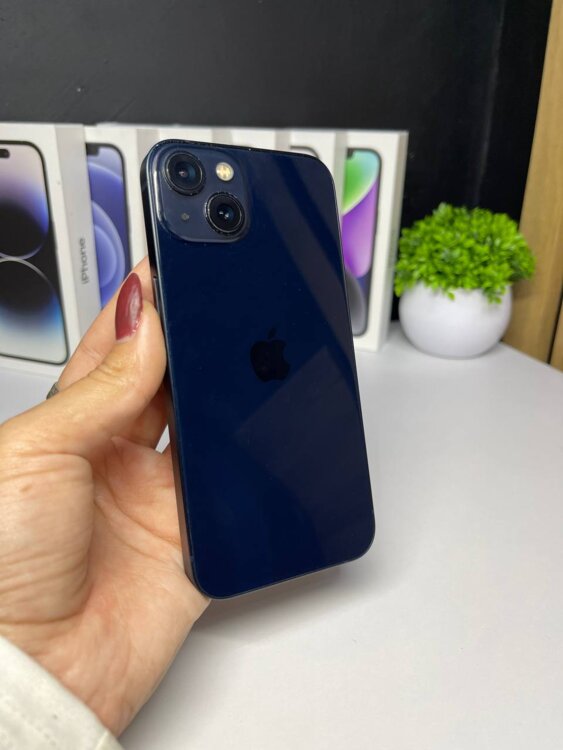 iPhone 13 128GB - Рассрочка / Гарантия / Trade-In