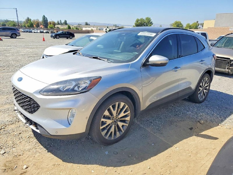 2020 FORD ESCAPE TITANIUM