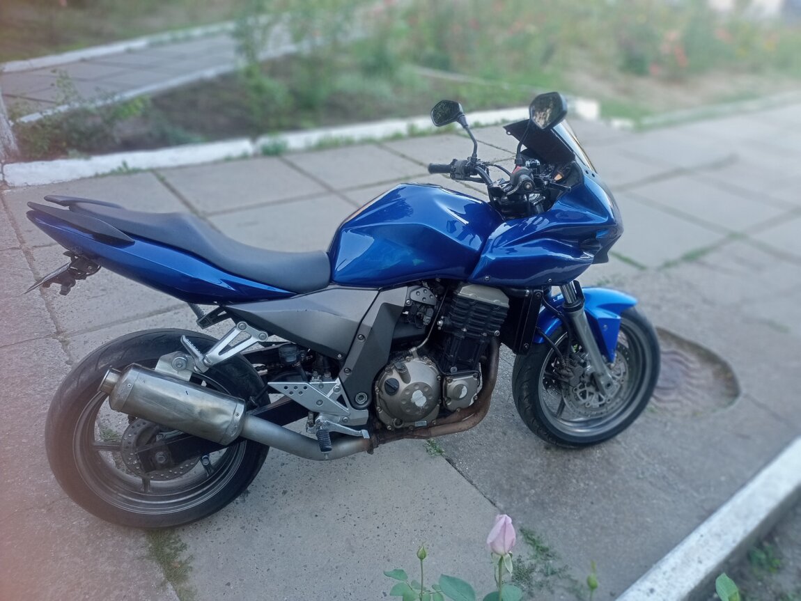 Продам кавасаки z750s