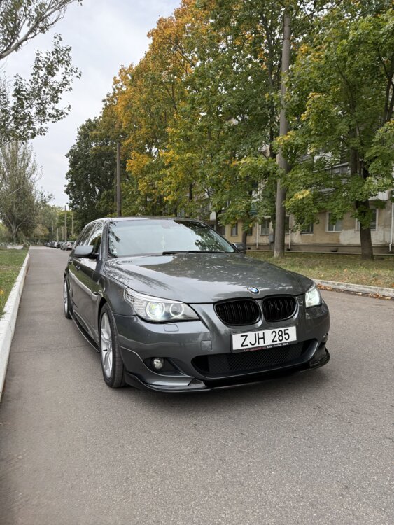 BMW E61 3.0 дизель 2005 года