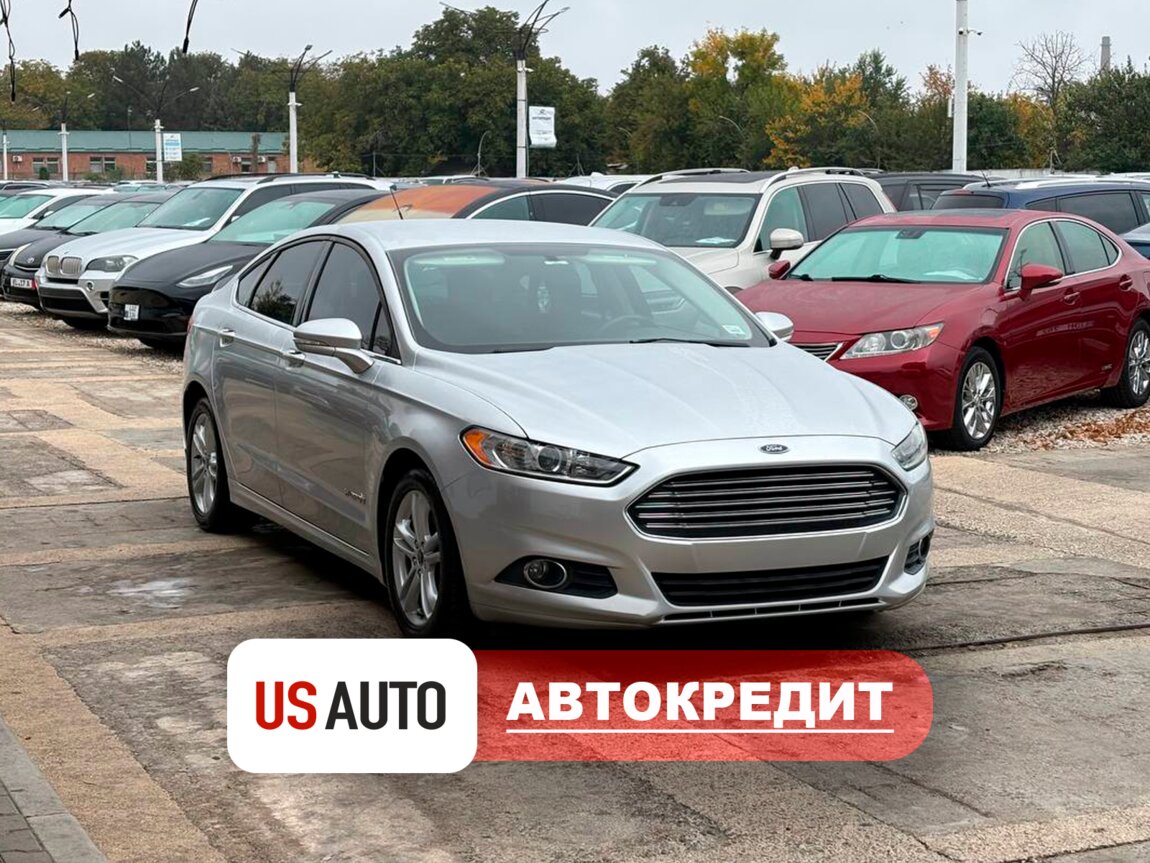 Ford Fusion Hybrid (Доступен в Автокредит)
