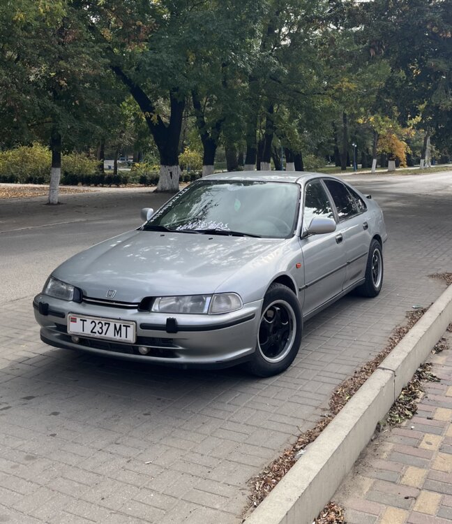 Продам срочно Хонду аккорд!