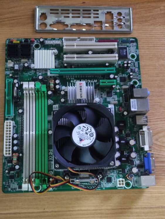 Комплекты на мат. платах: Biostar, Asus/ SSD 120Gb; SSD 250 Gb; HDD 500