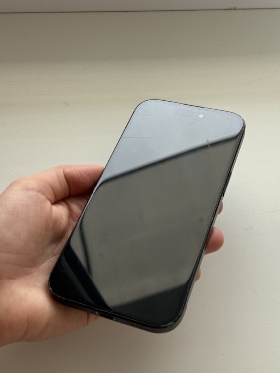 iPhone 15, Black, 89%