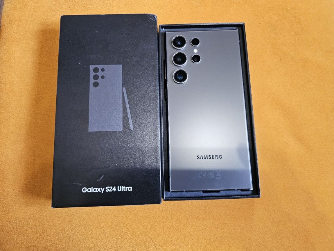 Samsung S24 Ultra 12/256 идеальный, без торга