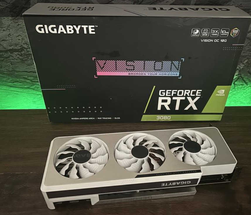 Продам GIGABYTE Nvidia GeForce RTX 3080 Ti VISION OC 12G - идеал