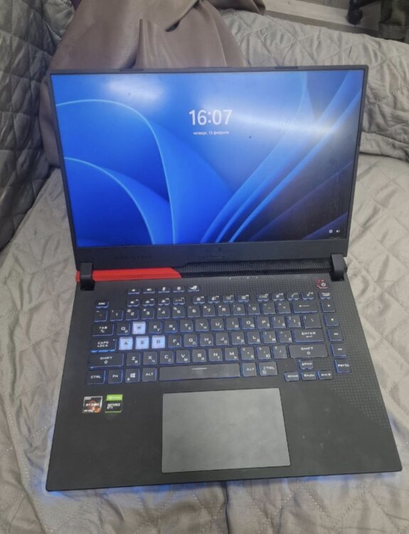Asus rog strix g15