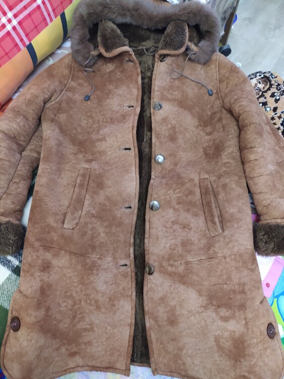 Продаю ДУБЛЕНКУ 500 р