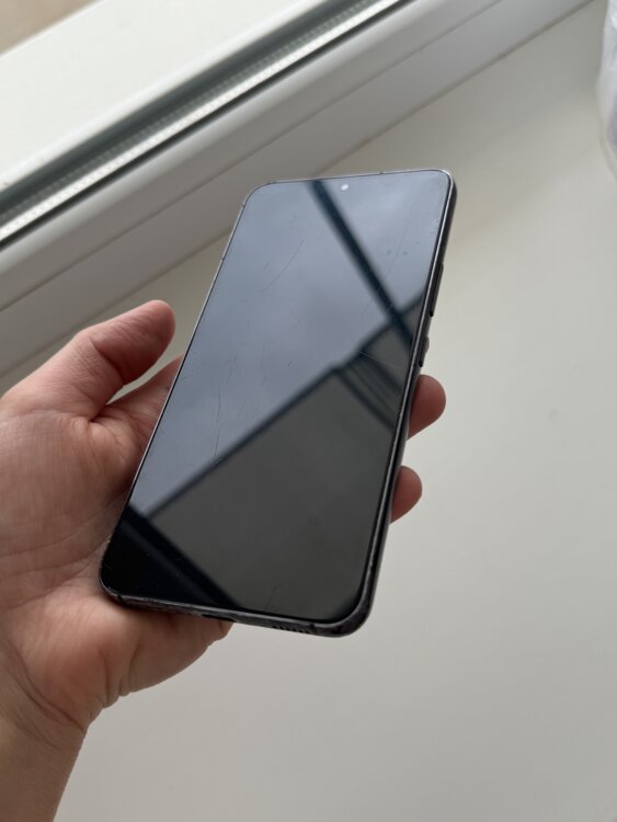 Samsung S22 128Gb - торга нет