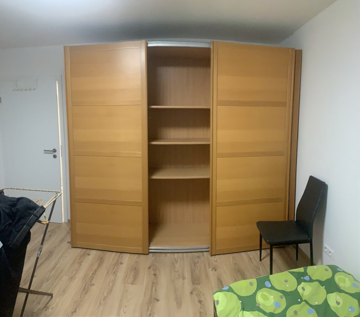 Продам шкаф купе. Идеальное состояние.