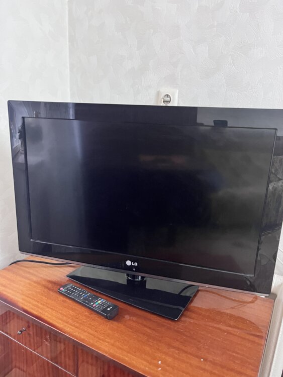 Телевизор LG, рабочий, в отличном состоянии