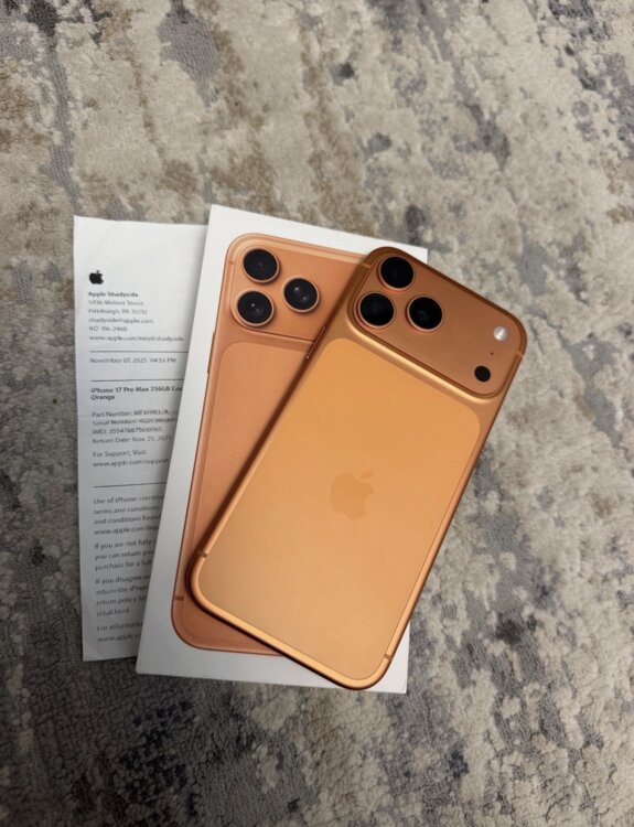 Продам iPhone 17 Pro Max на 256 ГБ