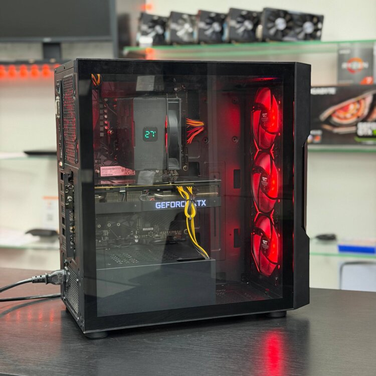Ryzen 7 5700X| 32gb ddr4| Rtx 3080 10gb| 1tb ssd