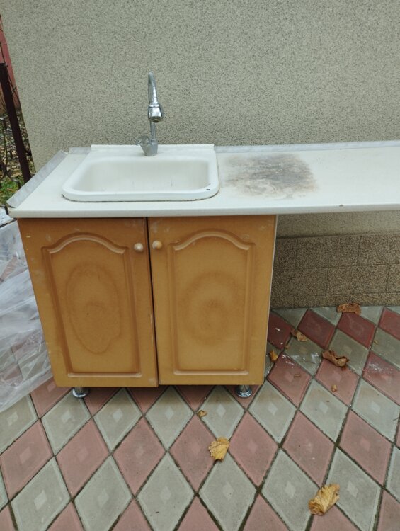 Кухонный шкаф
