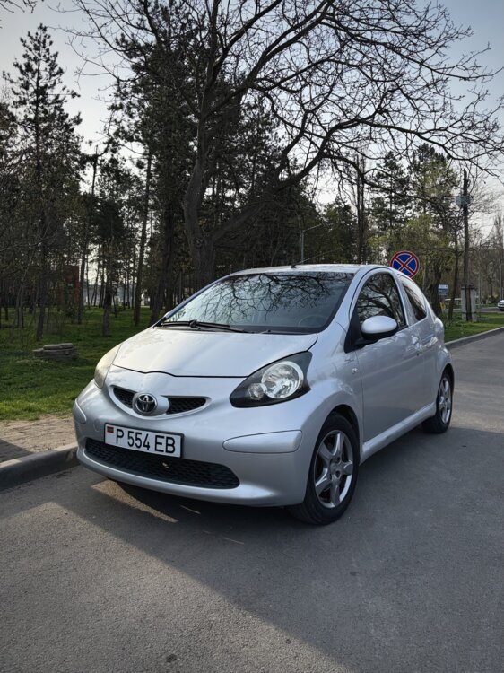 ПРОДАМ TOYOTA AYGO — экономичный и манёвренный городской автомобиль!