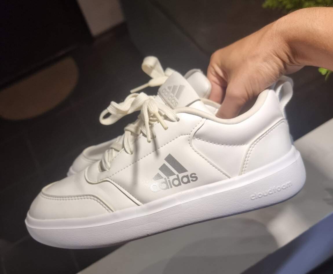Adidas оригинал, размер 38,