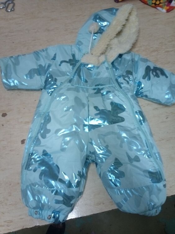 Продам детские вещи б/у