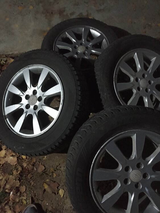 R16 диски 5*100 и зимние шины M+S 215,60 LAUFENN в хорошем состоянии