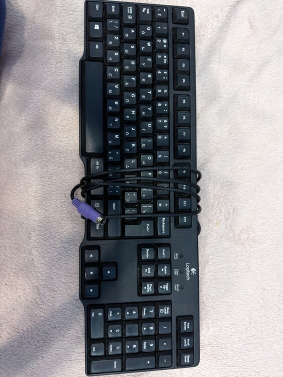 Классическая клавиатура Logitech K100 (разъем PS/2)