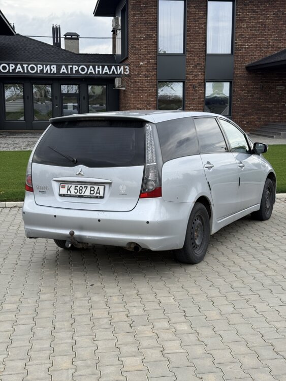 Mitsubishi Grandis 2.4 МЕТАН!