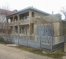 Продаю дом двухэтажный в зоне Байдукова, ул. Лэутарилор