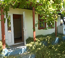 Sîngera. Casă cu 12 ari. 27000E.
