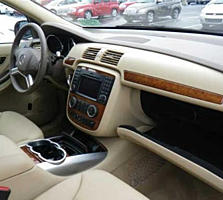 Mercedes Benz R Класс
