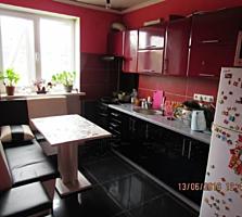 Продам с мебелью и техникой с. Парканы срочно!
