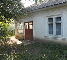 Липканы... Дом, земля 16,5сот... 5800 Евро