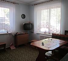 Дом 2-этажный жилой центр Б. Хутора, торг уместен