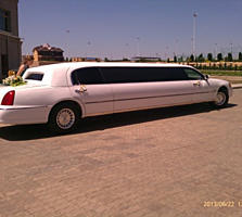 Продам лимузин "Lincoln town car"