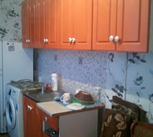 Продам 2-комн. на Балке 7/9, чешка, кухня 9м, мебель, стеклопакеты.