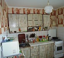 Продам 4-комн. квартиру ул. Ларионова или обмен на 2 комн.