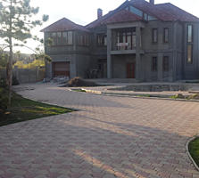 Продается отличный 3-этажный дом. Белый вариант. Торг