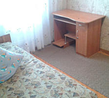 Apartament cu 3 camere seria 143. Garaj, beci.