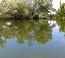 Дом, озеро за городом