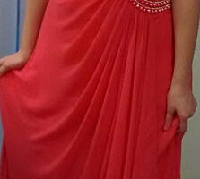 Вечернее платье