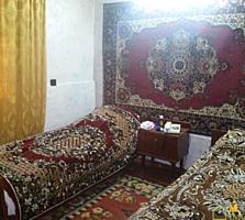 83m2, teren de 7 ari, linga padure, cu toate retelele conectate