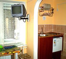 Студия посуточно, 2 дивана, Wi-Fi, пр. Центральный/2-я Слободская, док