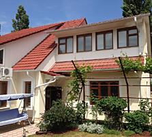 Продаем уютный меблированный дом в центре Кишинэу, по ул. Г. Кашу