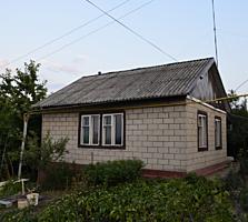 Частный дом с огородом и гаражом. Северный (рядом Варница).