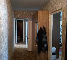 3-комнатная, 9/9 эт., Варница, 72 м2. ул. Юности, р-н госпиталя ВОВ