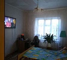Ул. Циолковского, парк "Победа", 8 соток, 2 гаража. Мебель, техника.