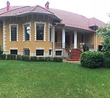 Casă în două nivele, linia 1, 700 m. p, 14 ari teren, Telecentru!