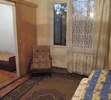 Рышкановка, 4/5эт, возле м-з Максимум, сделана как 2-комнатная.