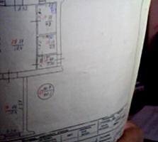 Продам большую 2-комнатную в центре 10500 дол.