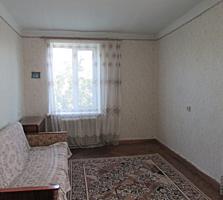 Продается 2-комнатная квартира в центре Бендер