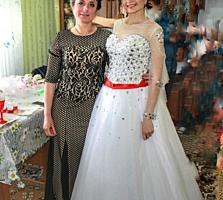 Продам свадебное платье, за 1300 леев